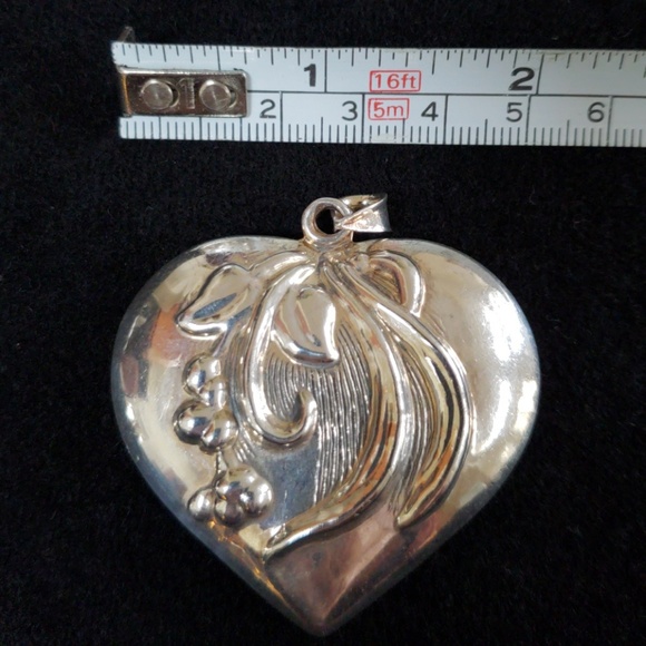 VTG Sterling Art Nouveau large puffy heart pendant - Picture 7 of 8